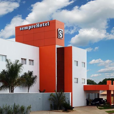 Semprehotel Três Lagoas Kültér fotó