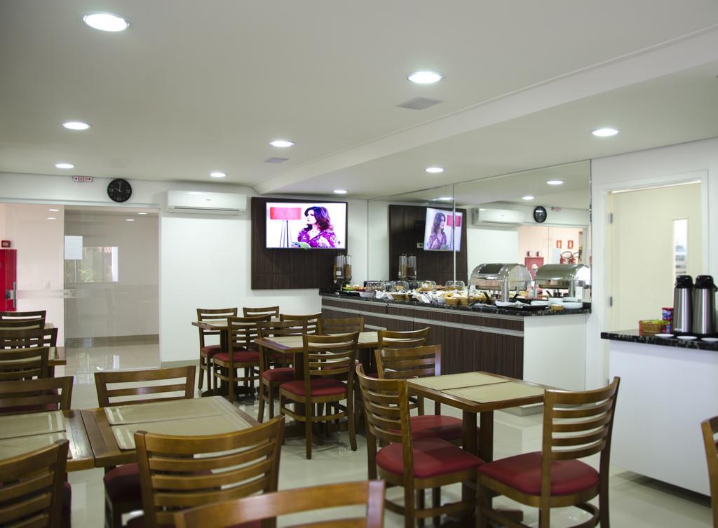 Semprehotel Três Lagoas Kültér fotó
